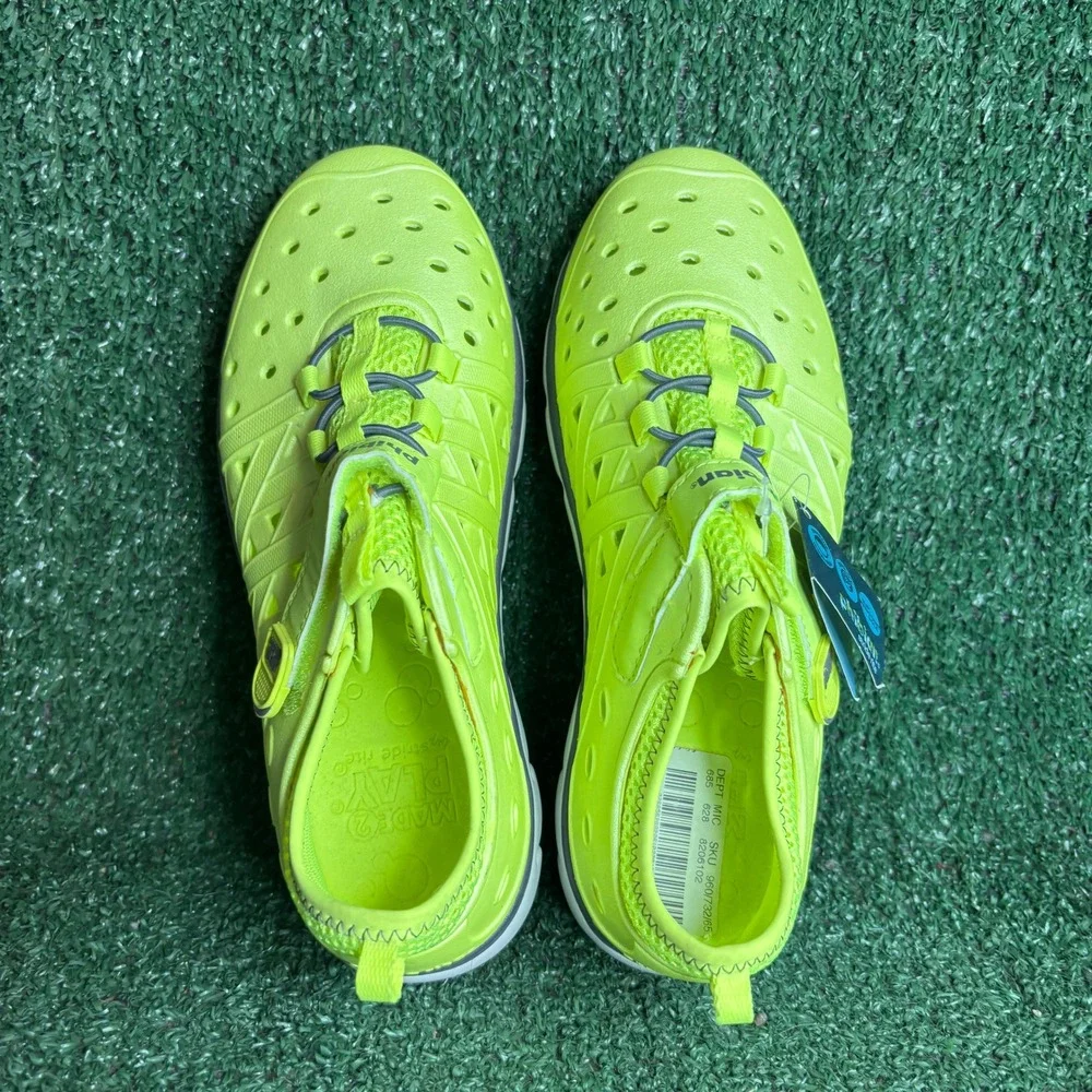 Stride Rite item you